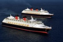 Disney llevará en 2014 toda su flota a Florida Imagen de dos buques de Disney Cruises